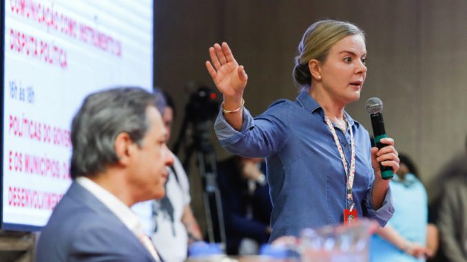 PT-Conferenaci-Eleitoral-ProgramaDeGoverno-Haddad-GleisiHofmann-09dez2023